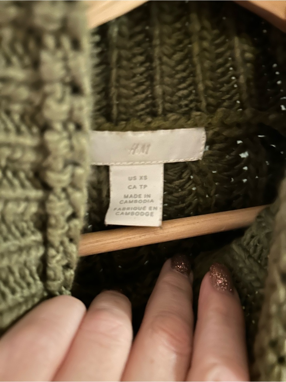 H&M Wool Blend Chunky-Knit Cropped Batwing Sweater in Olive Green- Size XS - Picture 3 of 5